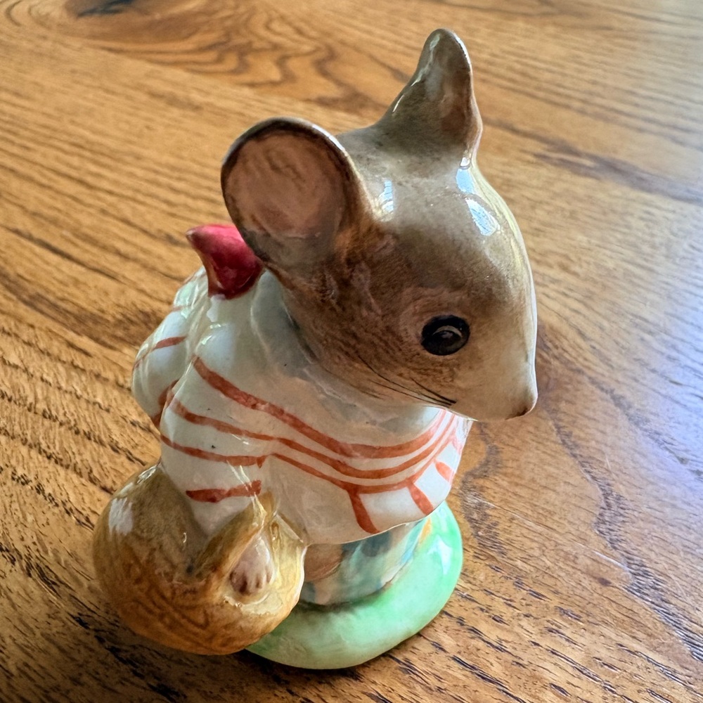 Beswick England old- 1948 Mrs Tittlemouse Beatrix Potter nursery figurine - Picture 8 of 12